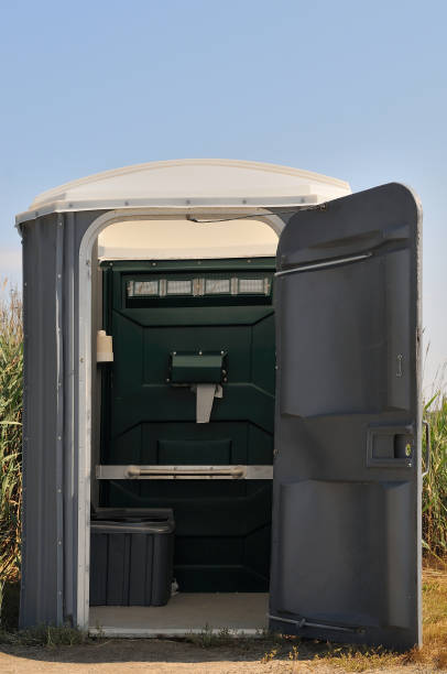 Affordable portable toilet rental in West Frankfort, IL